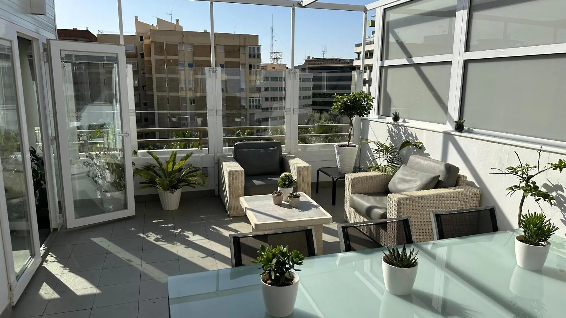 The Penthouse Apartment Almeria